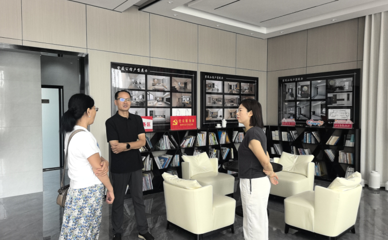 新华区总工会排查工会驿站和环卫工人免费早餐情况