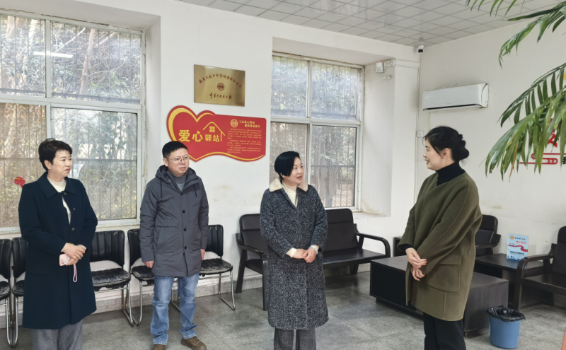 市总工会领导到示范区调研指导工会工作